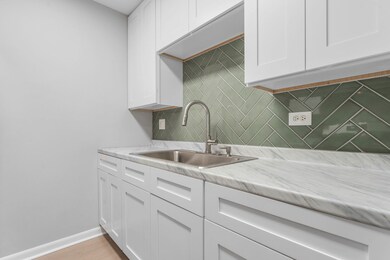 1195 Meadow Ln unit 213, Hoffman Estates, IL 60169 - photo 5