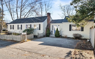 10 Ellen Ave, Weymouth, MA 02188 - photo 2