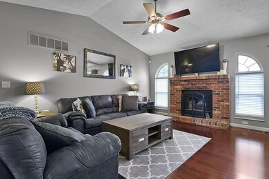 2305 Westchester Dr, Maryville, IL 62062 - photo 5