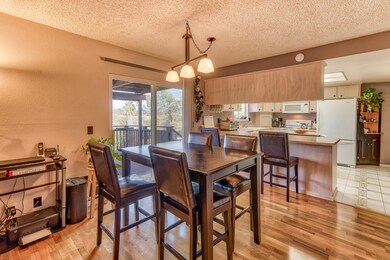 3410 Topaz Ct, Redding, CA 96001 - photo 7