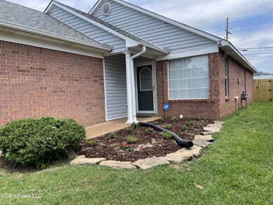 FRONT DOOR EXT