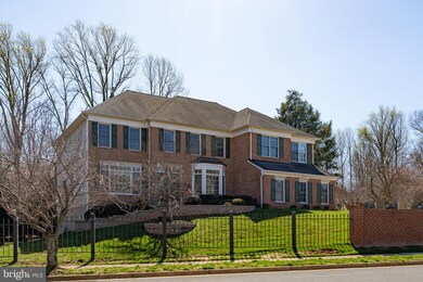 1721 Drewlaine Dr, Vienna, VA 22182 - photo 2