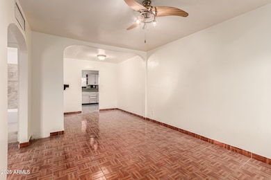 1642 N 38th Ave, Phoenix, AZ 85009 - photo 4