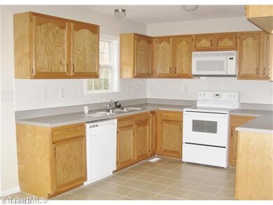 2298 Regency Dr, Randleman, NC 27317 - photo 4