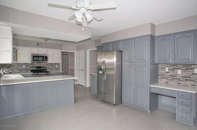 _RMJ5819.jpg kitchen