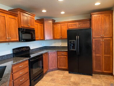 4839 SW Misty Harbor Ave, Topeka, KS 66610 - photo 6