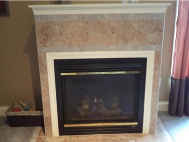 6 Crestview Cir unit 140, Londonderry, NH 03053 - photo 5