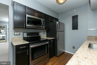 201 Saint Johns Square, Sterling, VA 20164 - photo 6