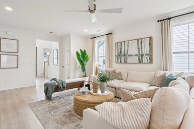 455EagleviewDr-KeenEyeMarketing-028