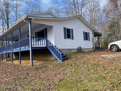 125 Walnut Ln, Oneida, TN 37841 - photo 2