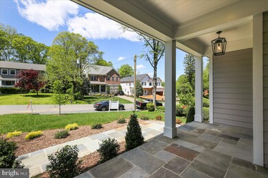 2103 Greenwich St, Falls Church, VA 22043 - photo 4