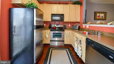 42474 Hollyhock Terrace, Ashburn, VA 20148 - photo 2