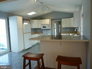 8917 Kline Dr, Greencastle, PA 17225 - photo 5