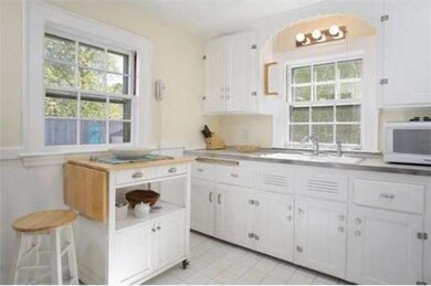 7 S Normandy Ave, Cambridge, MA 02138 - photo 3
