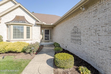3816 Ravine Hollow Ct, Maumee, OH 43537 - photo 4