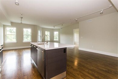 10 Saint George St unit 401, Boston, MA 02118 - photo 3