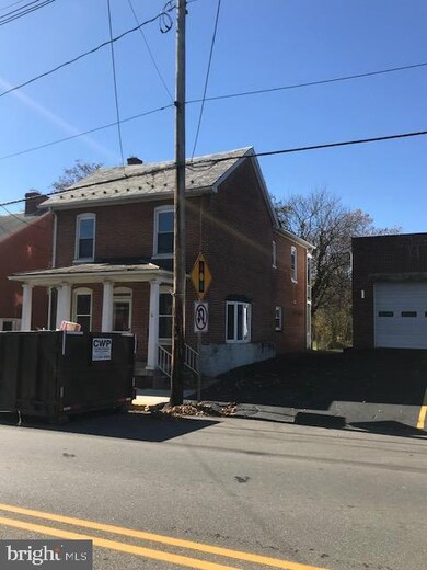 126 N Main St, Mercersburg, PA 17236 - photo 3