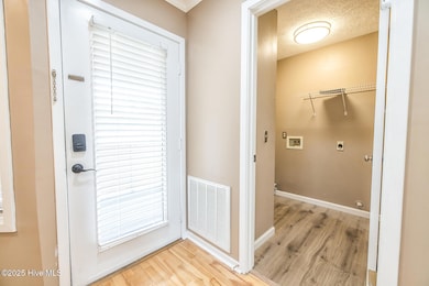 119 Longstreet Dr unit 203, Wilmington, NC 28412 - photo 5