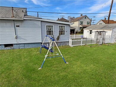 1701 Indiana Ave, Monaca, PA 15061 - photo 4