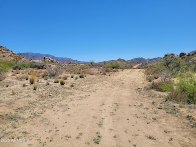 0 S Date Creek Rd unit I-5 6851038, Congress, AZ 85332 - photo 4