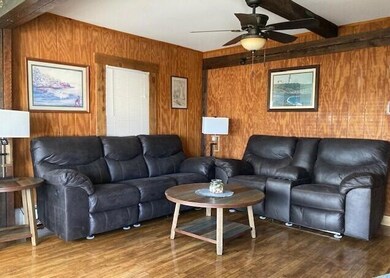 10 Prospect St, Old Orchard Beach, ME 04064 - photo 4