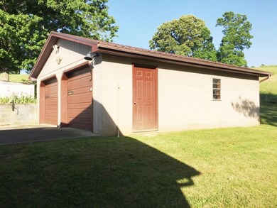 2 Car Detached Garage