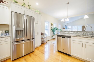 48 Tea Party Cir, Holden, MA 01520 - photo 6