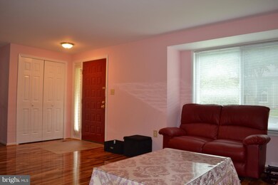 14426 Pebble Hill Ln, North Potomac, MD 20878 - photo 5