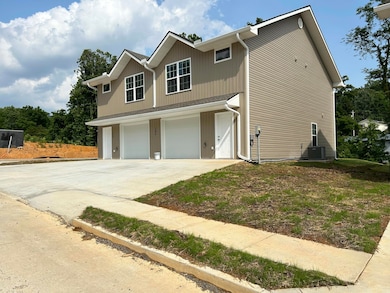 286 Keswick Dr, Morristown, TN 37813 - photo 2