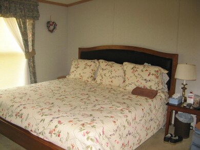 143 Commings St, Orange, MA 01364 - photo 6