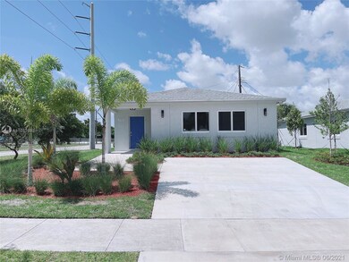 2204 Freedom St, Hollywood, FL 33020 - photo 7
