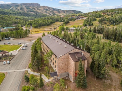 223 W Hunter Ridge Dr unit 1300, 1310, 2314,, Brian Head, UT 84719 - photo 3