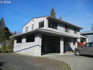 1980 NE D St, Grants Pass, OR 97526 - photo 2