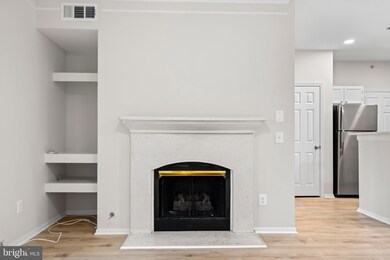 1570 Spring Gate Dr unit 7406, McLean, VA 22102 - photo 5