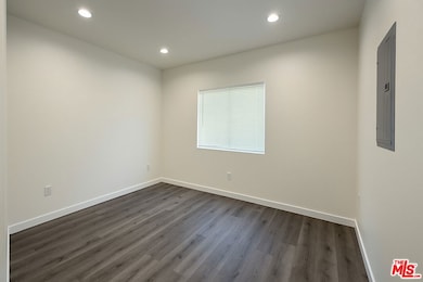 19604 Monarch Ridge Dr unit 1/2, Canyon Country, CA 91351 - photo 3