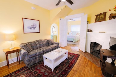 916 E Walnut St, Springfield, MO 65806 - photo 2