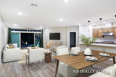 Virtually Staged