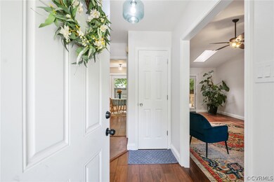 Entrance foyer. WELC



Entrance Foyer. Welcom