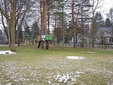 Land/Lot. Look at this stunning private park-like 