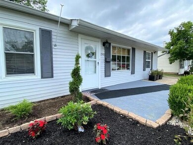 2940 Lucas Way, Columbus, IN 47203 - photo 3