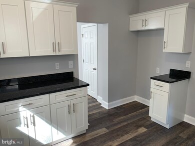 180 Lawnside Ave, Collingswood, NJ 08108 - photo 2