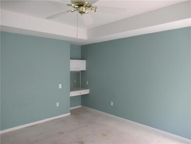 4770 Steeplechase Dr unit 15B, Macungie, PA 18062 - photo 6