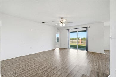 2001 Amber Sweet Cir, Dundee, FL 33838 - photo 5