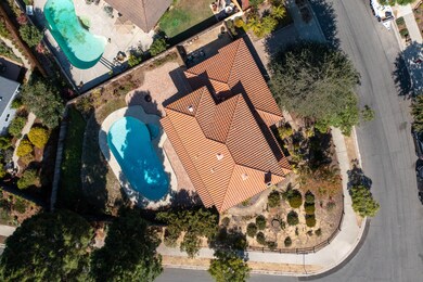 1018 Belmonte Web-26