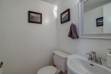 08-DSC00031_2_3_4_5