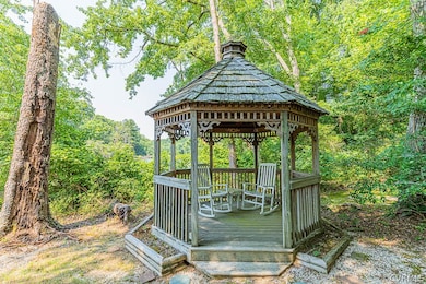 759 Essex Mill Rd, Dunnsville, VA 22454 - photo 6