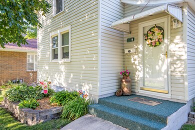 1116 Boone street 2