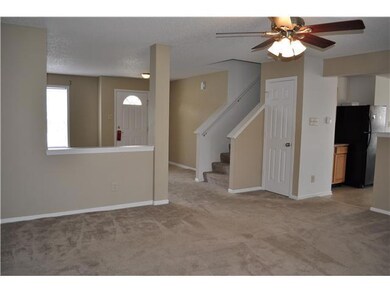 9446 W Quarter Moon Dr, Pendleton, IN 46064 - photo 4