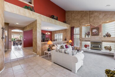 4) FORMAL LIVING