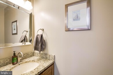 8038 Brightwood Ct, Ellicott City, MD 21043 - photo 3